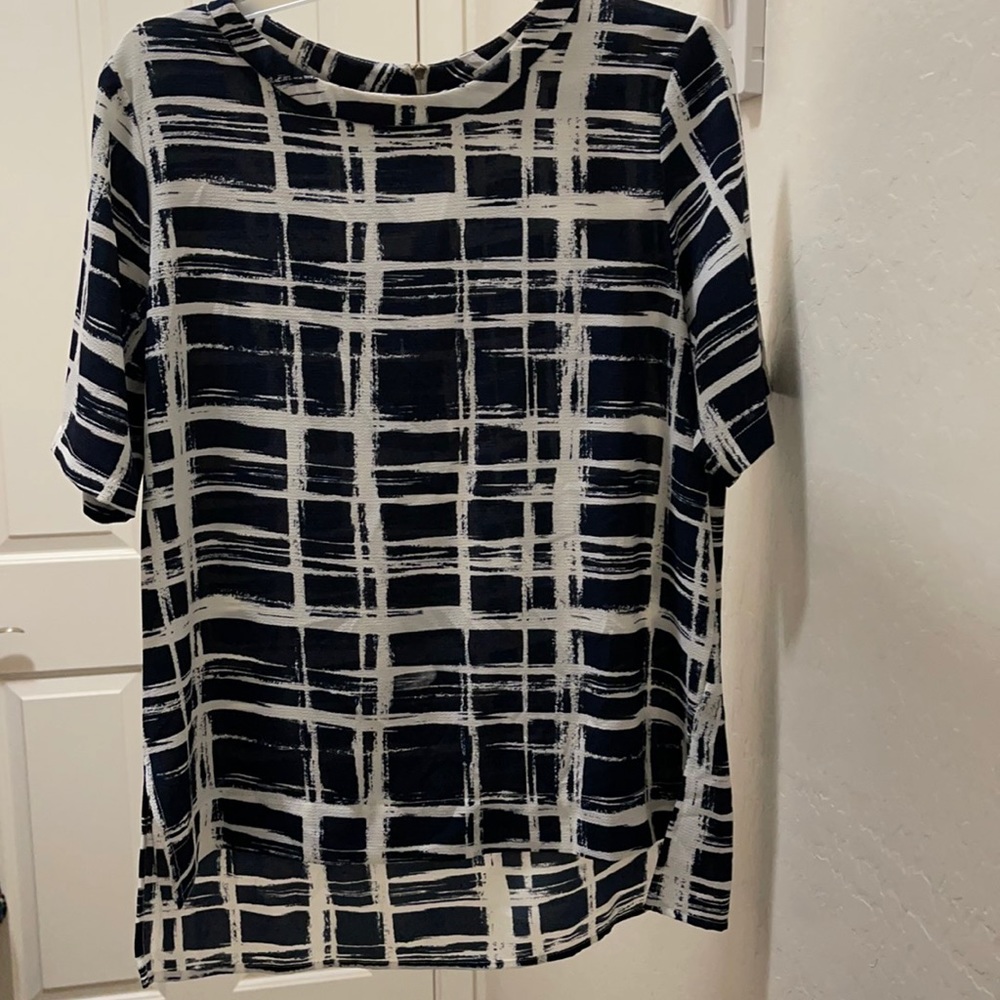 Top blue&white brand new no tag